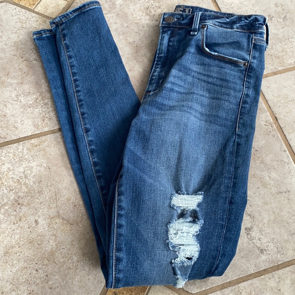 A&F Jeans size 4R